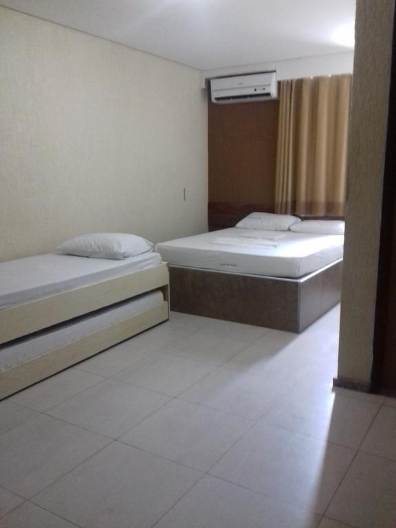 Hotel Uzi