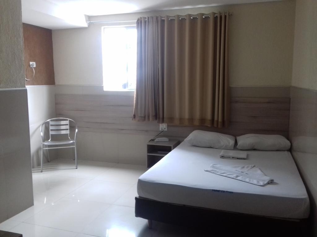 Hotel Uzi